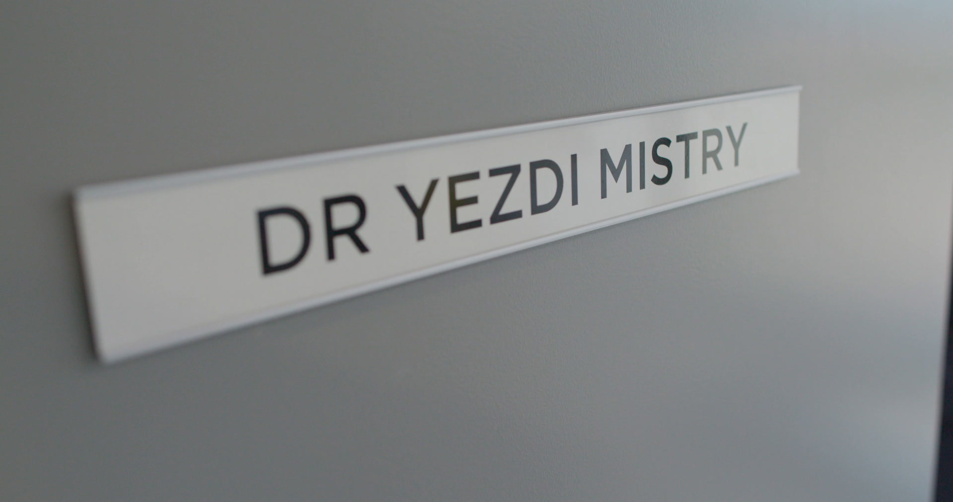 Dr Yezdi Mistry